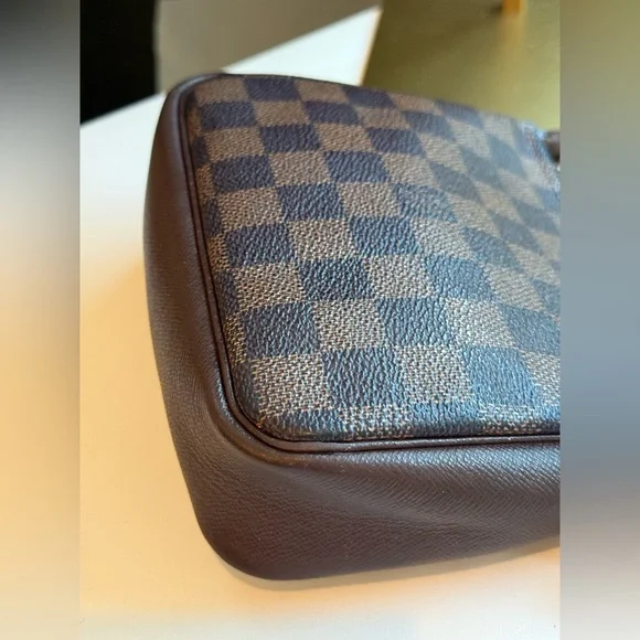 Louis Vuitton ‘Trousse’ Pochette - Picture 7 of 13